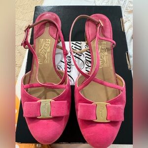 Felma Vara Bow Accent Slingback in Framboise (pink)